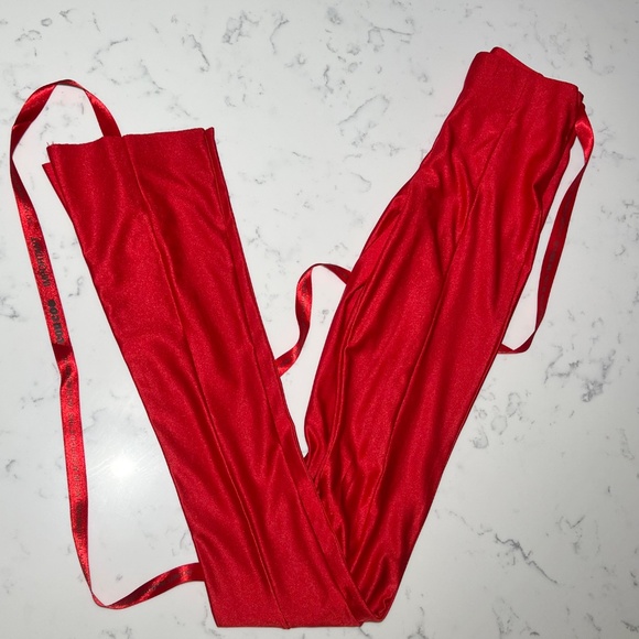 LANAI LONG-SLEEVED TOP and pants - RED FLAG - Picture 7 of 7